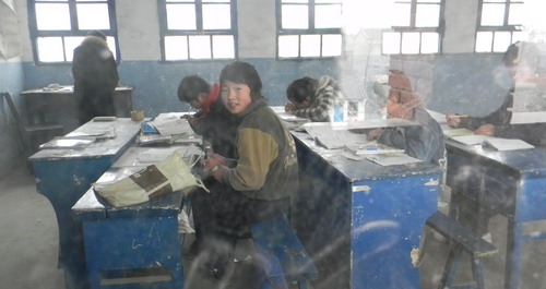 學區劃分導致生源減少劉塬村小學面臨危機