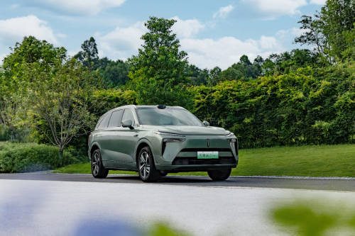 央視《頂級(jí)實(shí)驗(yàn)室》走進(jìn)長(zhǎng)城，魏牌全新藍(lán)山智能科技真硬核！