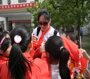 四國賽首場互動(dòng)舉行 隊(duì)員學(xué)生共度歡樂時(shí)光