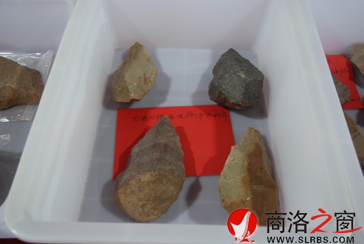 在張豁口舊石器出土的舊石器.JPG